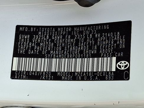 Certified 2024 Toyota Corolla LE FWD image 27