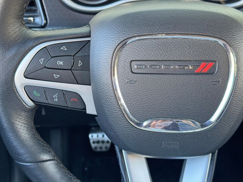 Used 2016 Dodge Challenger R/T Scat Pack w/ Leather Interior Group RWD image 20