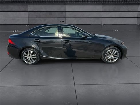 Certified 2020 Lexus IS 300 image 9