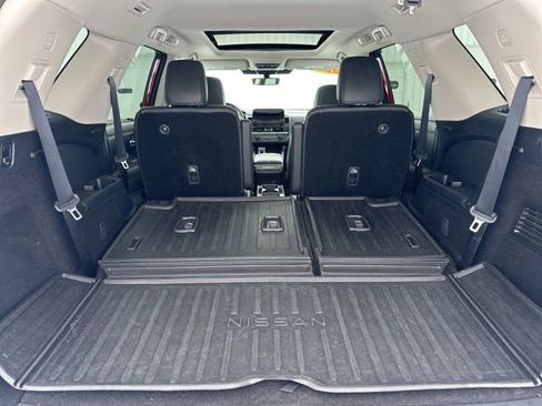 Used 2023 Nissan Pathfinder Platinum image 53