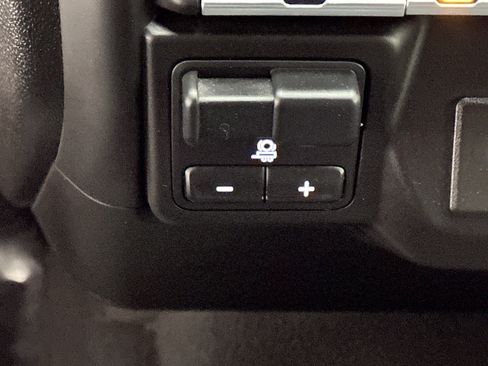 Used 2021 Chevrolet Silverado 1500 Custom image 31