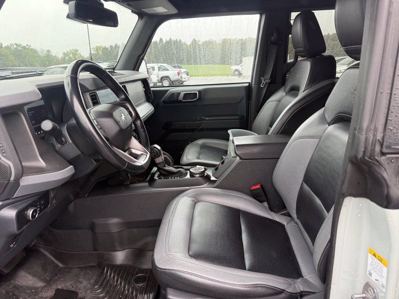 Used 2024 Ford Bronco Big Bend AWD/4WD image 3
