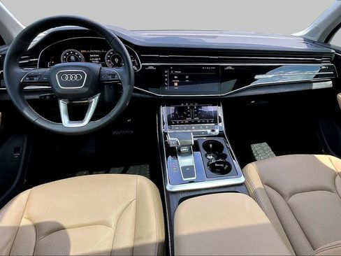 Used 2025 Audi Q7 3.0T Premium Plus AWD/4WD image 16