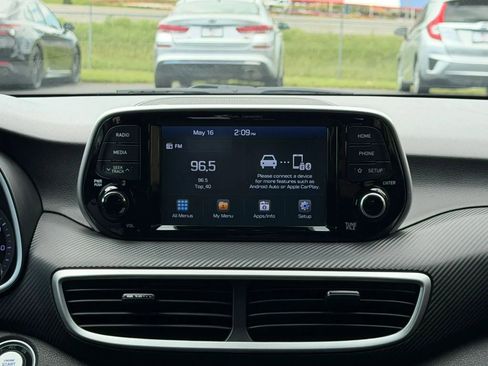 Used 2019 Hyundai Tucson Value FWD image 36