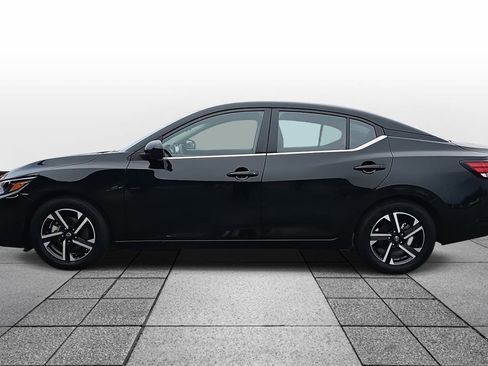 Used 2024 Nissan Sentra SV image 8