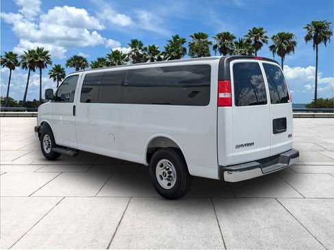 Used 2025 GMC Savana 3500 LT w/ LT Preferred Equipment Group RWD image 5