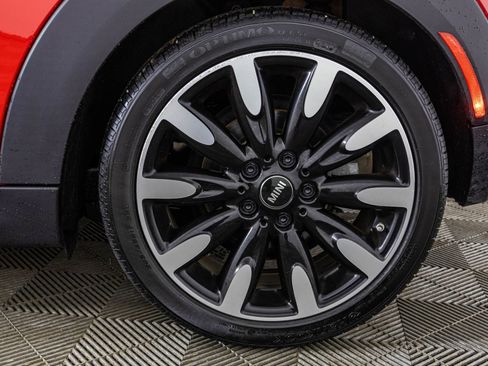 Used 2019 MINI Cooper S w/ Storage Package image 46