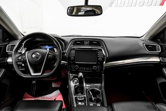 Used 2018 Nissan Maxima SR w/ Midnight Edition FWD image 13