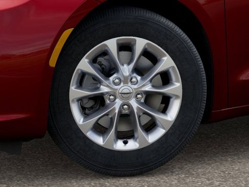 New 2026 Chrysler Pacifica Select image 4