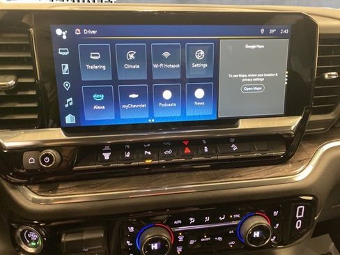 Used 2024 Chevrolet Silverado 3500 LTZ w/ LTZ Plus Package image 9