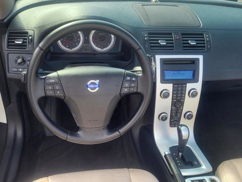 Used 2013 Volvo C70 T5 image 26