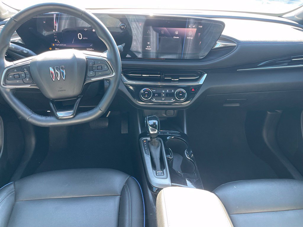 Used 2025 Buick Envista Sport Touring w/ Convenience I Package FWD image 23