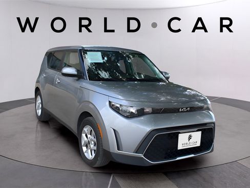 Certified 2024 Kia Soul LX w/ Option Group 015 image 1