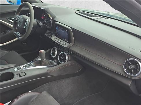 Used 2022 Chevrolet Camaro ZL1 RWD image 23