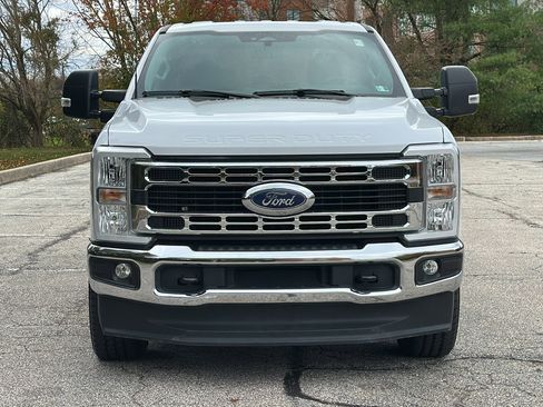Used 2024 Ford F250 XLT w/ FX4 Off-Road Package image 3