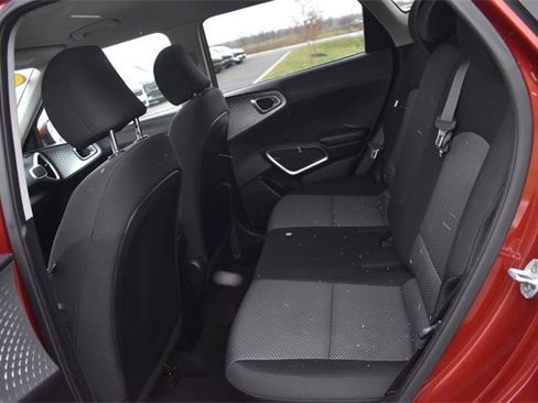 Used 2020 Kia Soul LX image 16