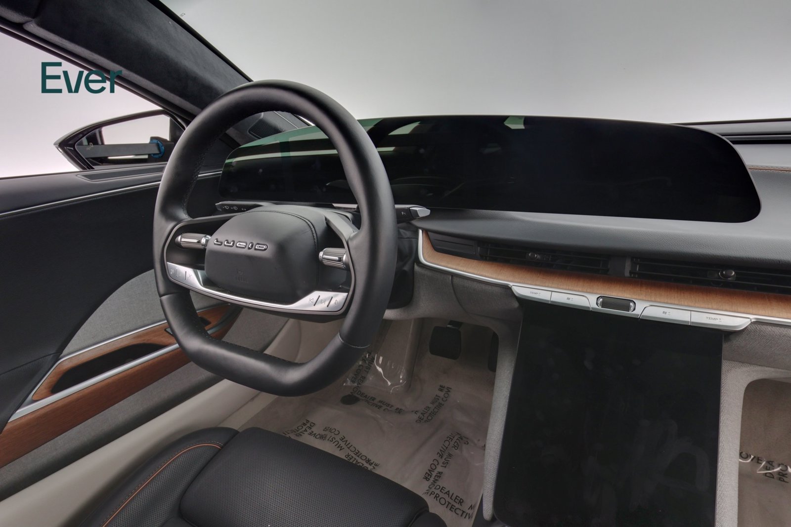 Used 2023 Lucid Air Touring AWD/4WD image 25