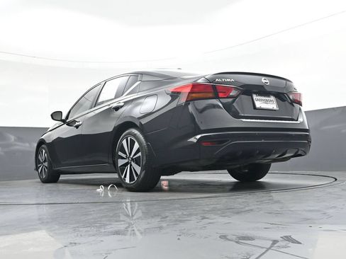 Used 2022 Nissan Altima 2.5 SV FWD image 36