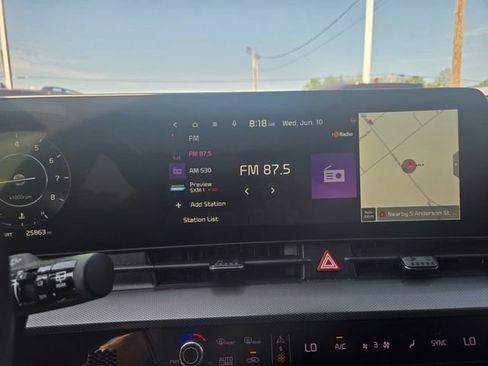Used 2023 Kia Sportage SX FWD image 5