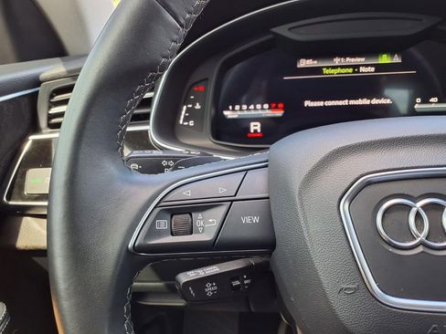 Used 2023 Audi Q8 Premium Plus w/ Premium Plus Package AWD/4WD image 32