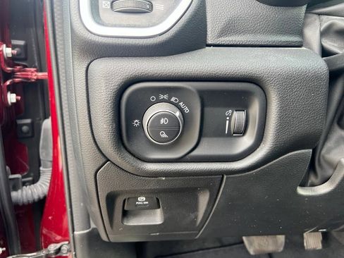 Used 2023 RAM 1500 Big Horn AWD/4WD image 11