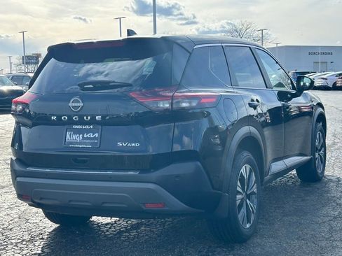 Used 2023 Nissan Rogue SV image 7