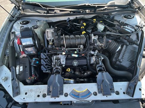 Used 2004 Chevrolet Impala LS w/ Preferred Equipment Group FWD image 11