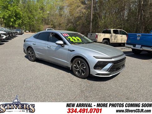 Used 2024 Hyundai Sonata SEL image 1