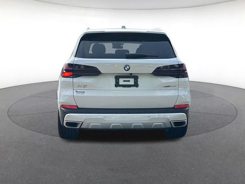 Used 2026 BMW X5 xDrive40i AWD/4WD image 4