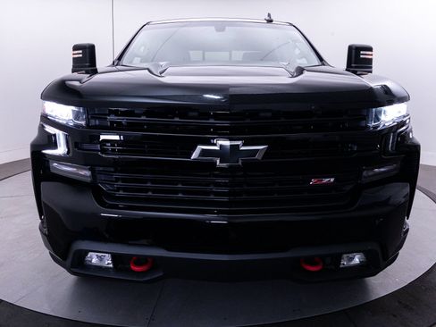 Used 2020 Chevrolet Silverado 1500 LT Trail Boss AWD/4WD image 16