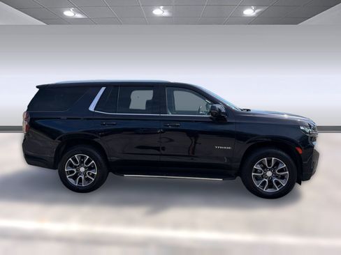 Used 2023 Chevrolet Tahoe LT w/ Luxury Package RWD image 8