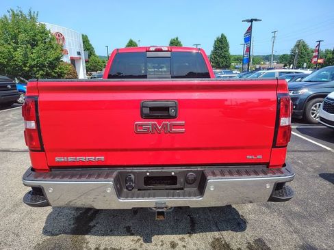 Used 2018 GMC Sierra 1500 SLE w/ SLE Value Package AWD/4WD image 5