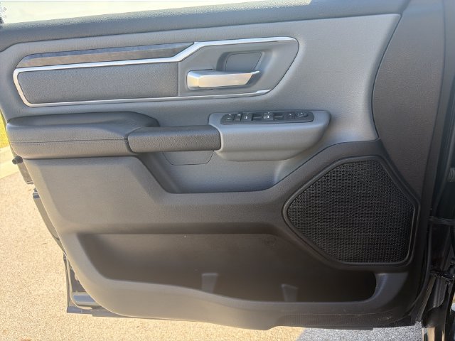 Used 2022 RAM 1500 Big Horn RWD image 32