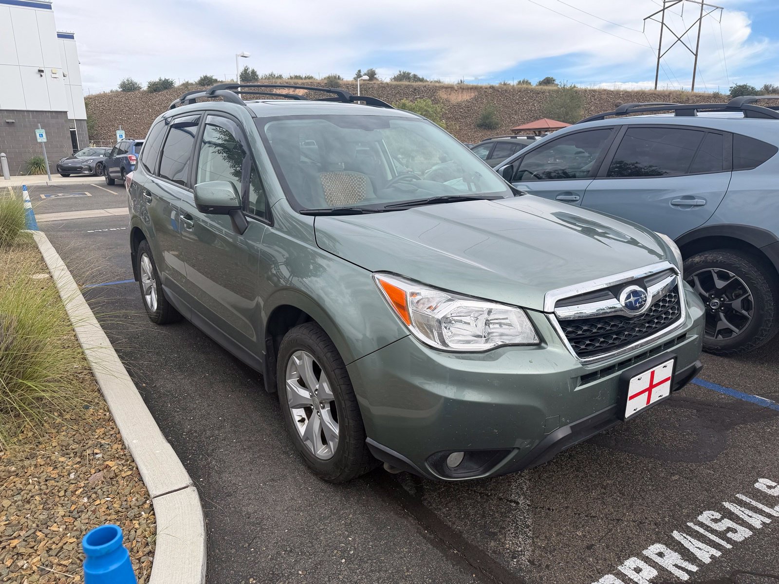 Used 2014 Subaru Forester 2.5i Premium w/ All-Weather Package AWD/4WD image 6