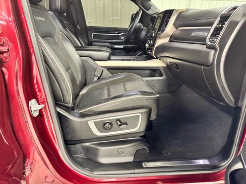 Used 2019 RAM 1500 Laramie w/ Sport Appearance Package RWD image 11