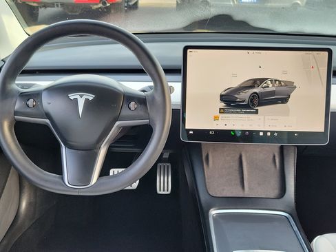 Used 2023 Tesla Model 3 Performance image 6