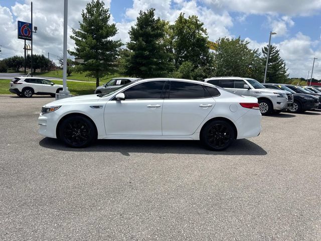 Used 2018 Kia Optima EX w/ Premium Package FWD image 8