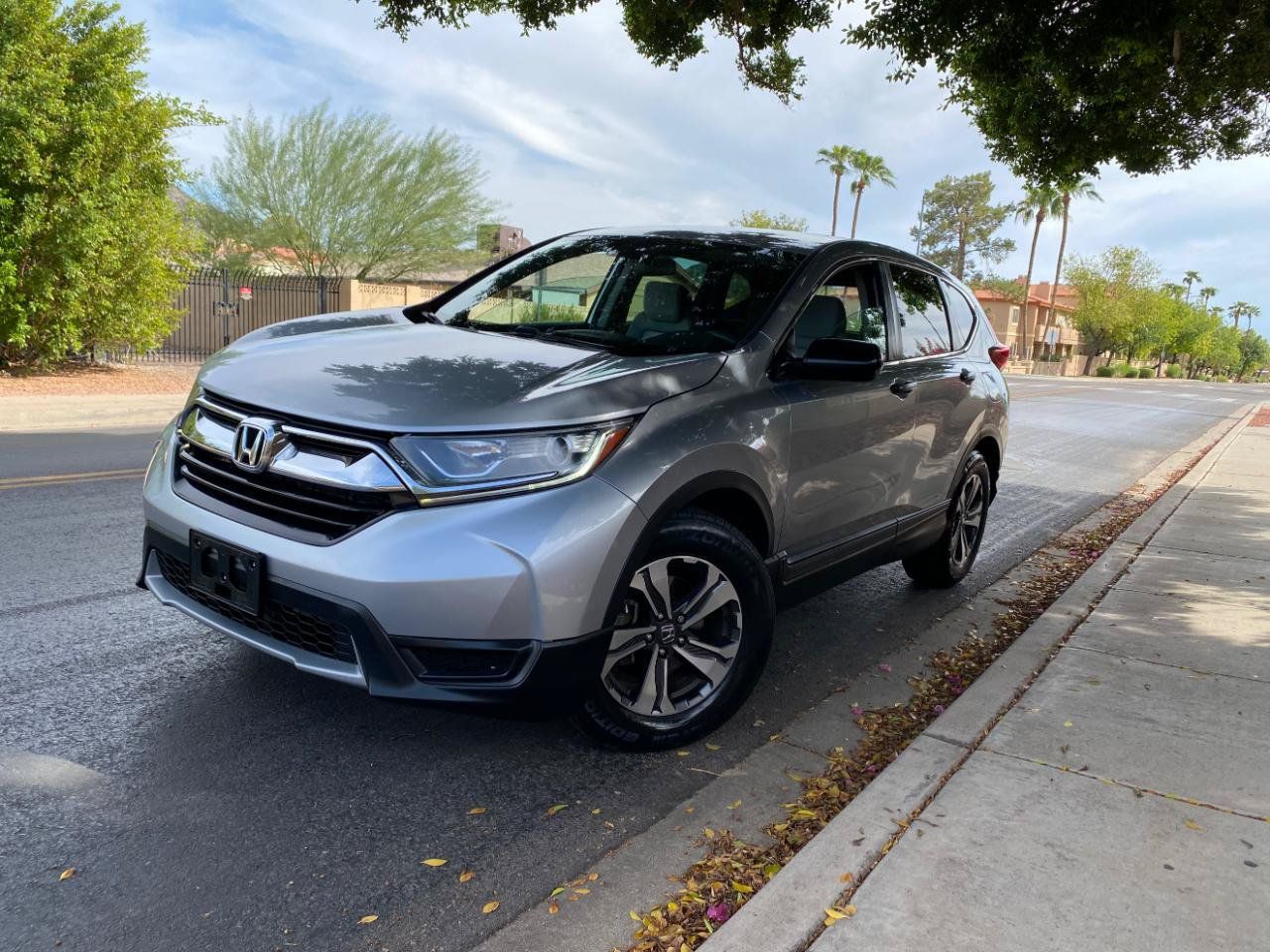 Used 2018 Honda CR-V LX image 3
