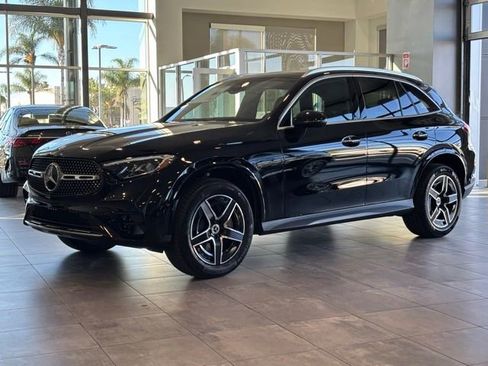Used 2026 Mercedes-Benz GLC 300 4MATIC image 8