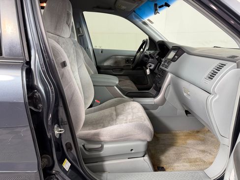 Used 2005 Honda Pilot EX image 26