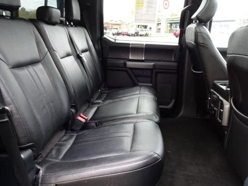 Used 2020 Ford F150 XLT w/ Equipment Group 302A Luxury AWD/4WD image 13