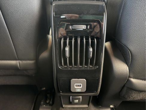 New 2026 Jeep Compass Limited AWD/4WD image 31