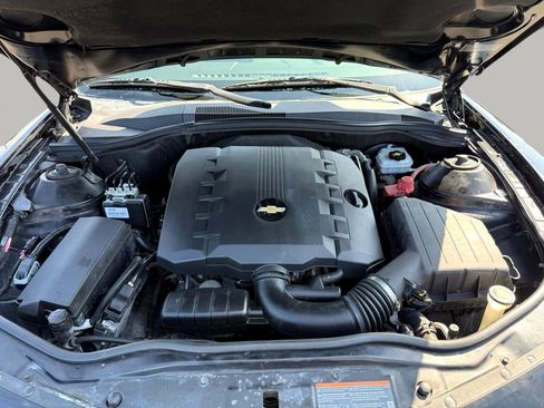 Used 2010 Chevrolet Camaro LS image 21