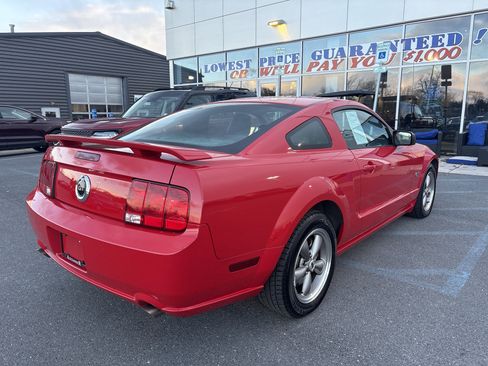 Used 2005 Ford Mustang GT image 4
