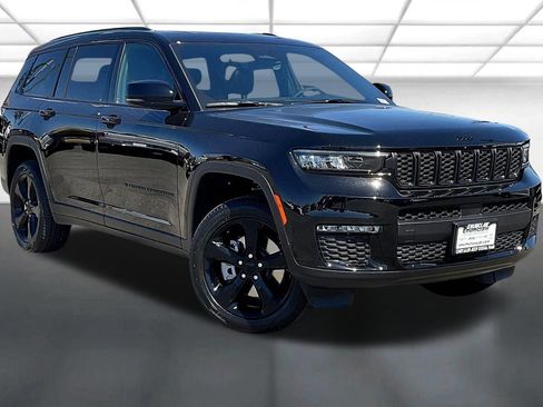 New 2025 Jeep Grand Cherokee L Limited w/ Black Appearance Package AWD/4WD image 1