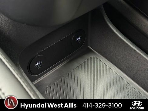New 2026 Hyundai Ioniq 5 SEL image 33