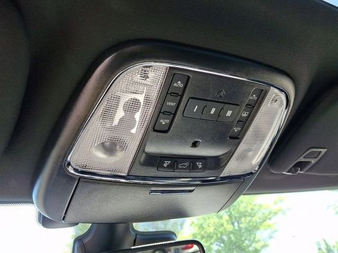 Used 2020 Jeep Grand Cherokee High Altitude AWD/4WD image 30