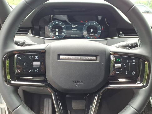 Certified 2026 Land Rover Range Rover Evoque S AWD/4WD image 11