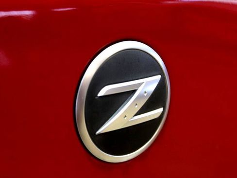 Used 2006 Nissan 350Z Base w/ (N93) Cargo Convenience Pkg image 27