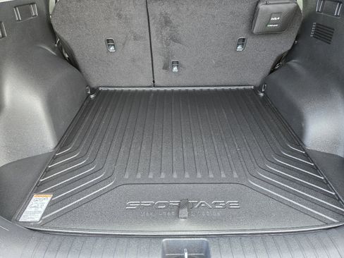 New 2026 Kia Sportage SX image 22